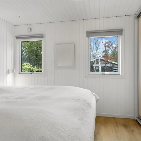 Сasa de vacaciones Steinunn - 2-9km From The Sea By Interhome
